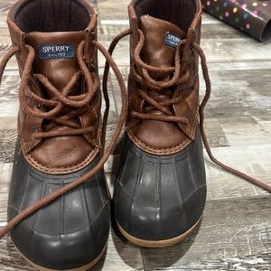 Sperry boots
